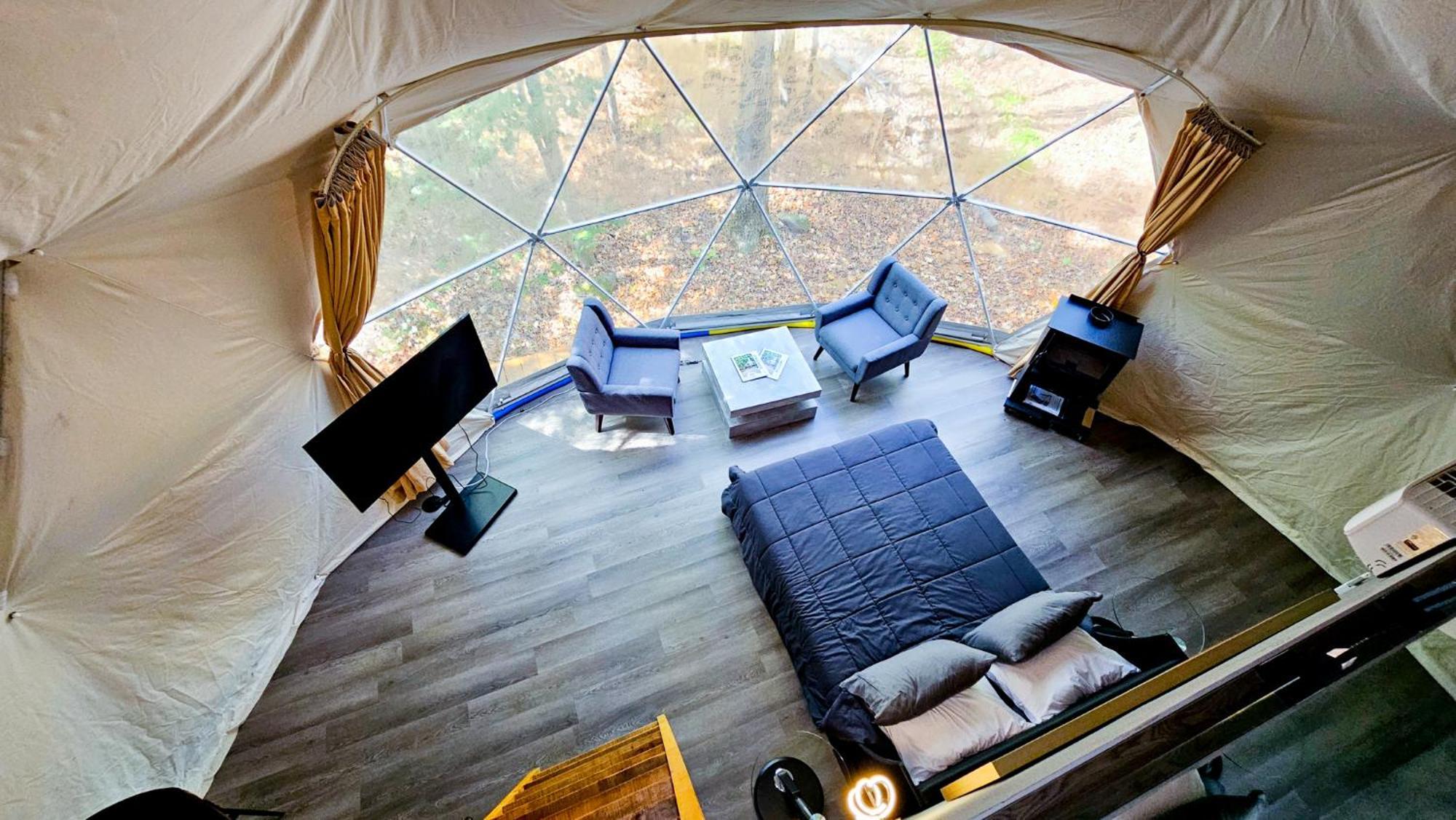Dome Le Rocher Brownsburg Exterior foto